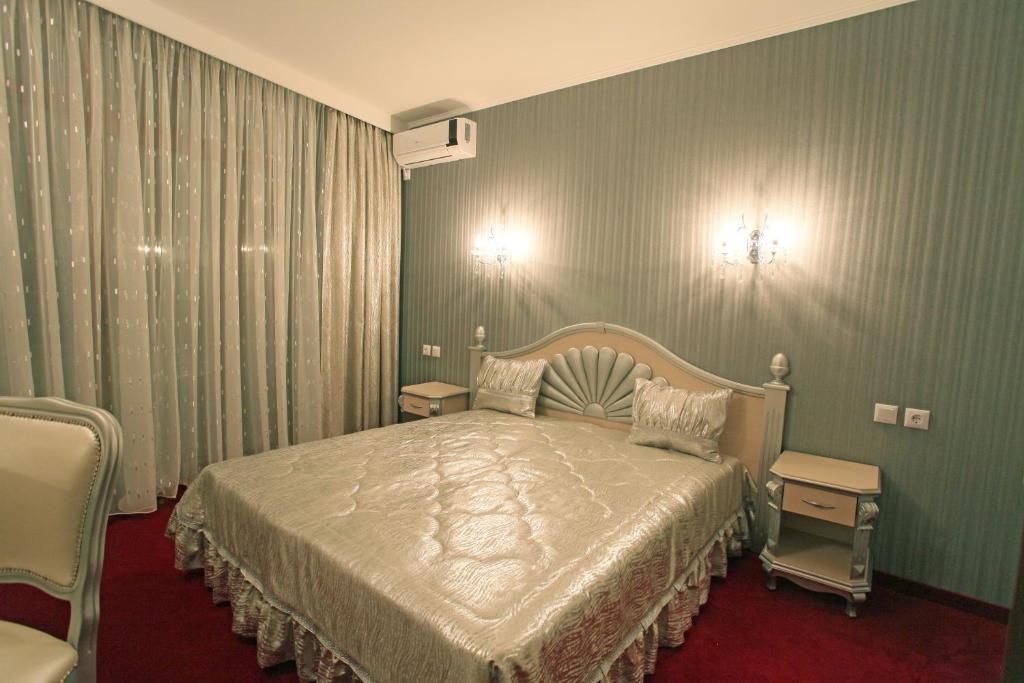 Hotel Diamond Kazanlak Room photo