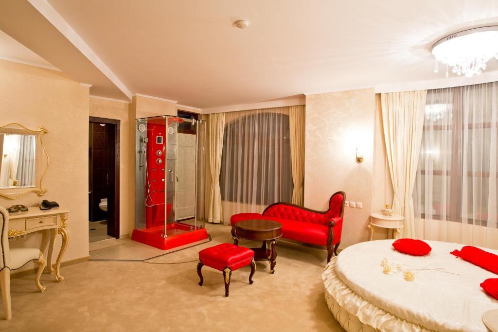 Hotel Diamond Kazanlak Room photo