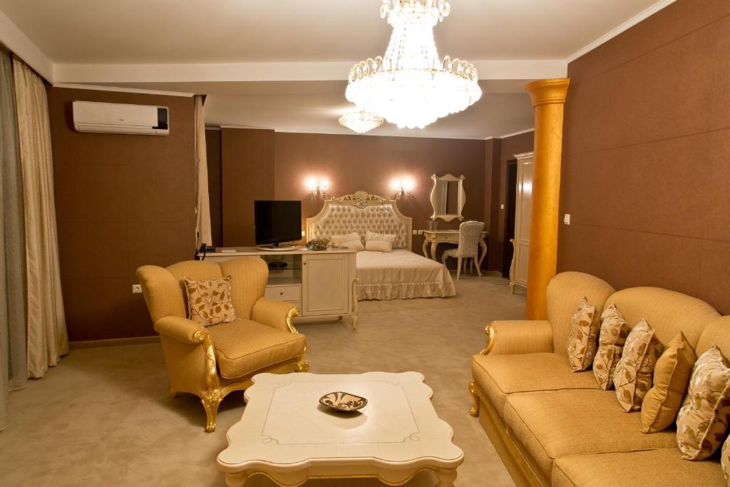 Hotel Diamond Kazanlak Room photo