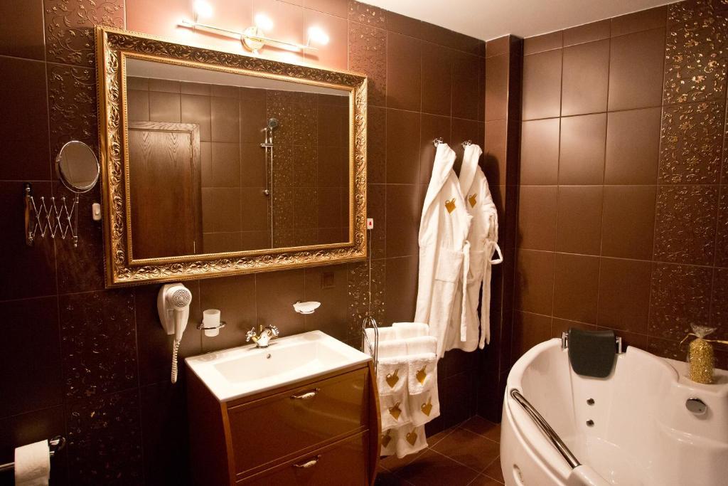 Hotel Diamond Kazanlak Room photo