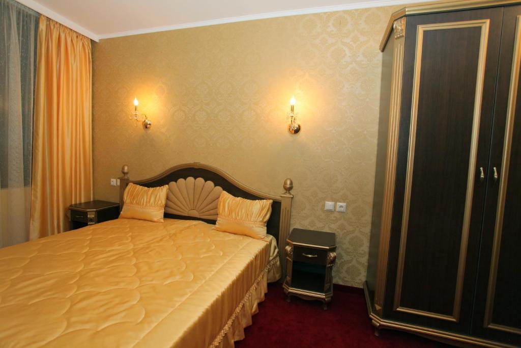 Hotel Diamond Kazanlak Room photo